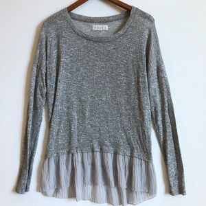 Abercrombie and Fitch grey/silver sweater